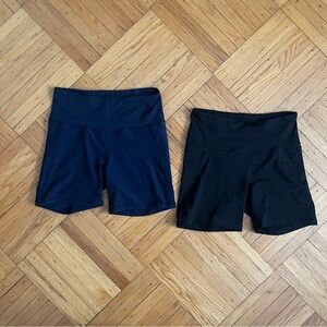 NWOT Old Navy Women's Black and Navy Bike Shorts